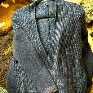 Classic Gap open front lambswool sweater.